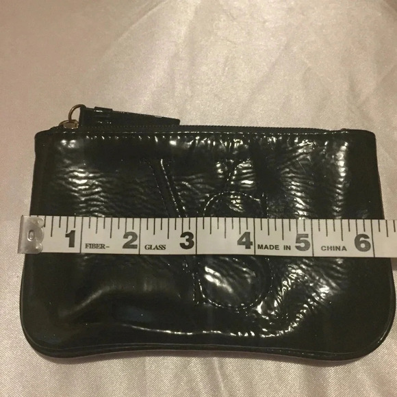 Victoria Secret Keychain Wallet - Picture 6 of 6